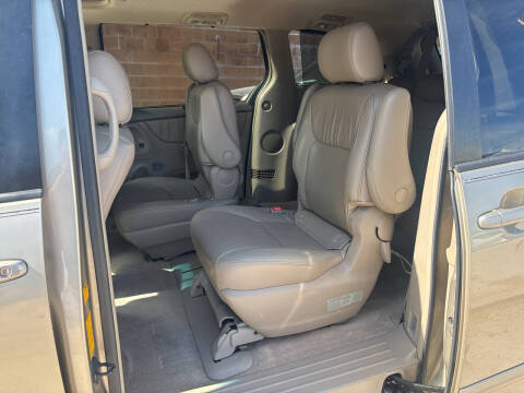 2008 Toyota Sienna XLE