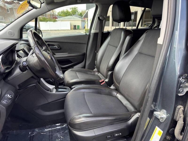 2021 Chevrolet Trax LT