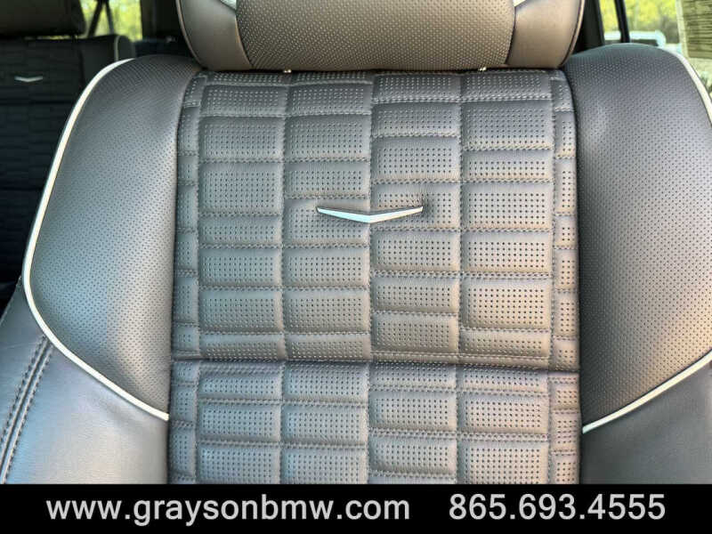 2024 Cadillac Escalade ESV Sport Platinum