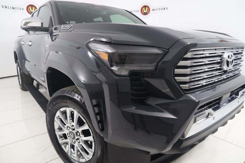 2024 Toyota Tacoma Limited HV