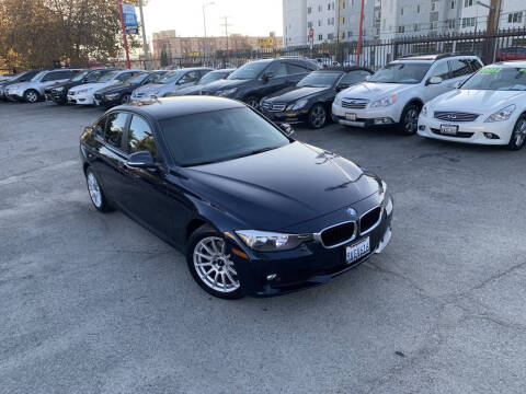 2014 BMW 3 Series 320i
