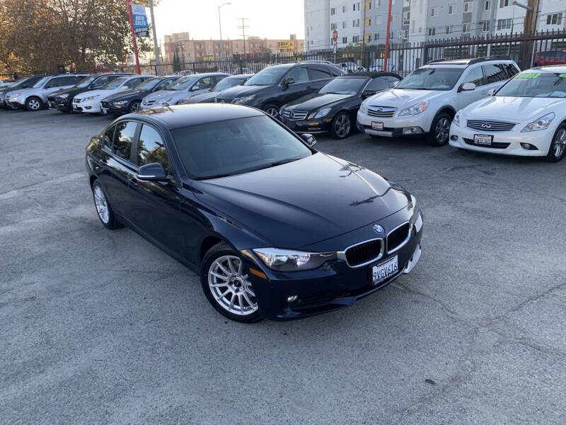 2014 BMW 3 Series 320i
