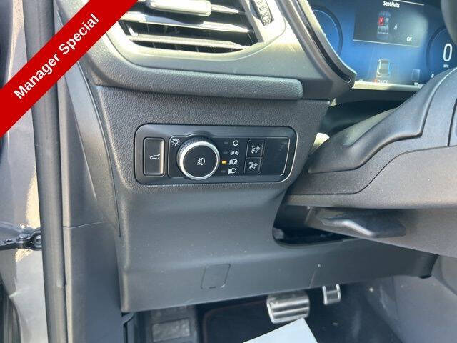2023 Ford Escape ST-Line Select