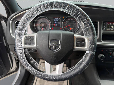 2012 Dodge Charger SE