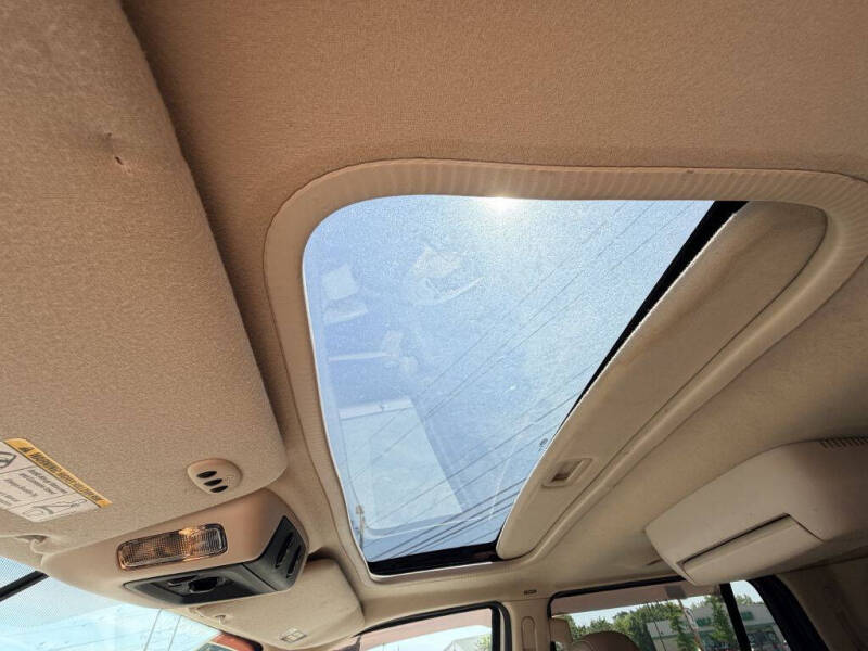 2004 Ford Expedition Eddie Bauer