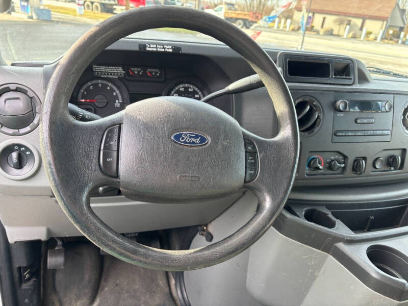 2014 Ford E-Series E-250