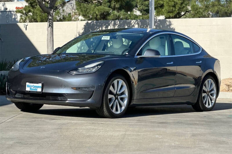 2019 Tesla Model 3 Standard Range Plus