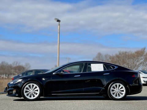 2017 Tesla Model S 90D