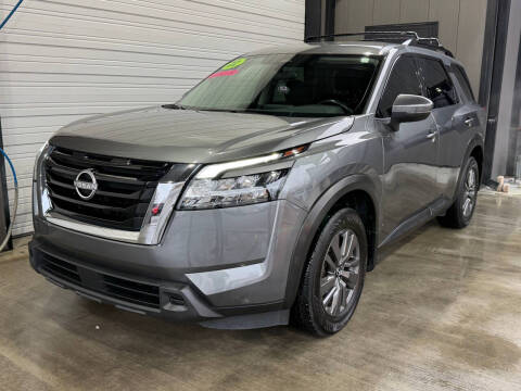 2022 Nissan Pathfinder SV