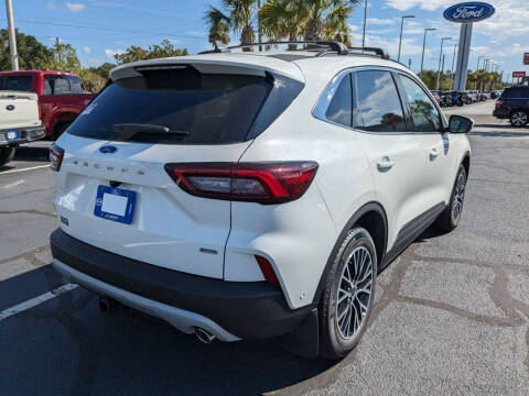 2023 Ford Escape Plug-In Hybrid