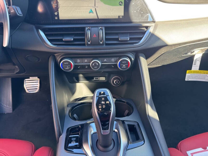 2025 Alfa Romeo Giulia