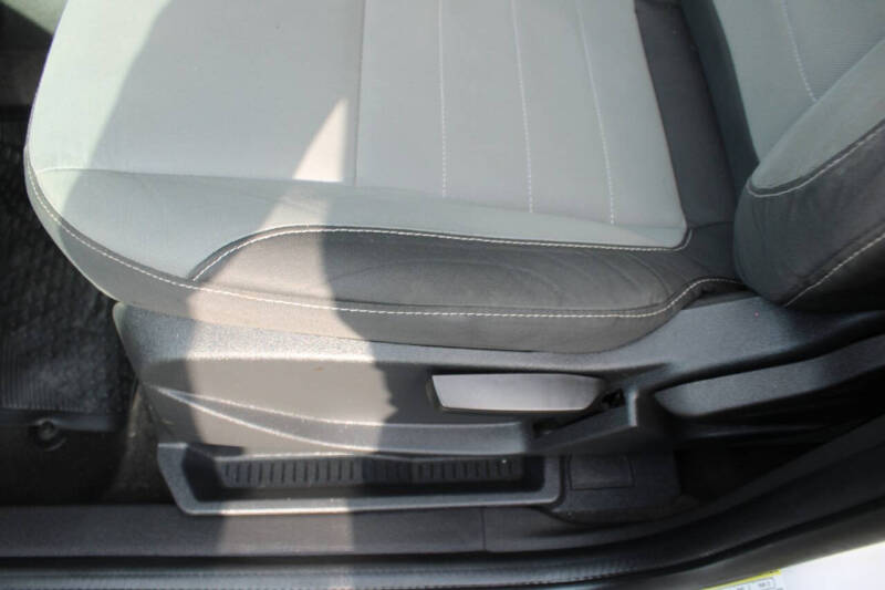2014 Ford C-MAX Hybrid SE