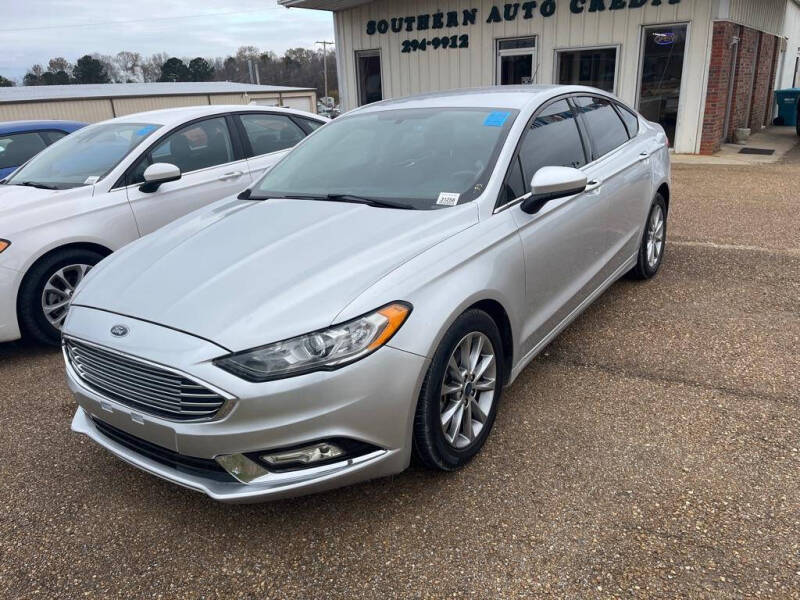 2017 Ford Fusion SE's photo