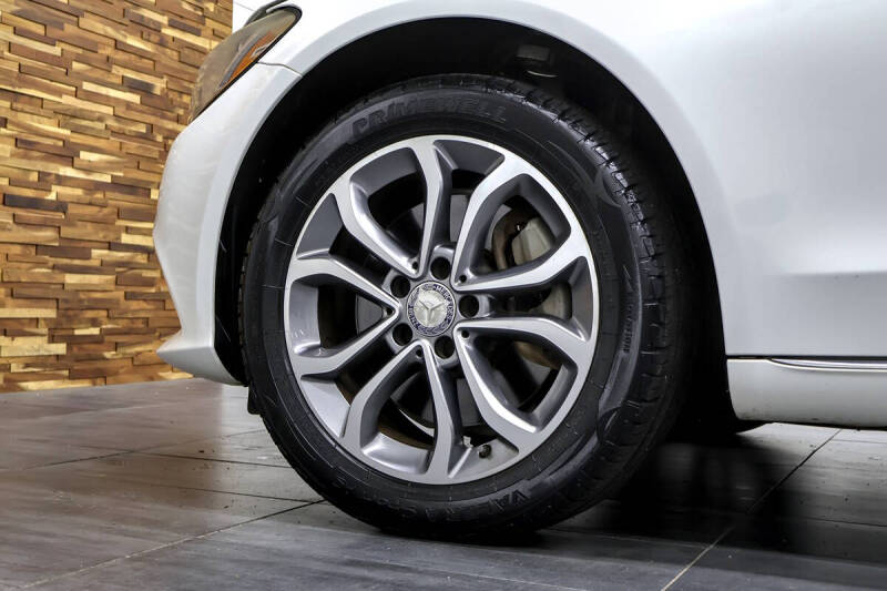 2016 Mercedes-Benz C-Class