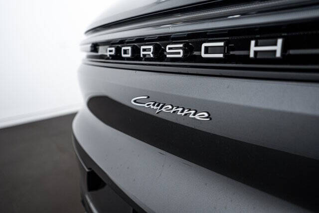 2025 Porsche Cayenne E-Hybrid