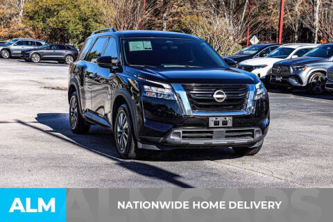 2023 Nissan Pathfinder SV