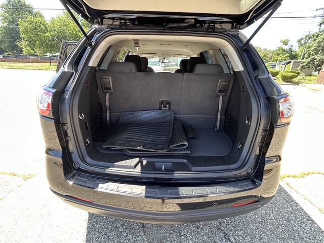 2017 Chevrolet Traverse LT