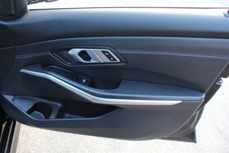 2021 BMW 3 Series 330i