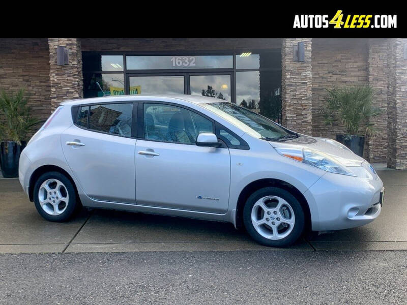 2011 Nissan LEAF for sale in Puyallup, WA