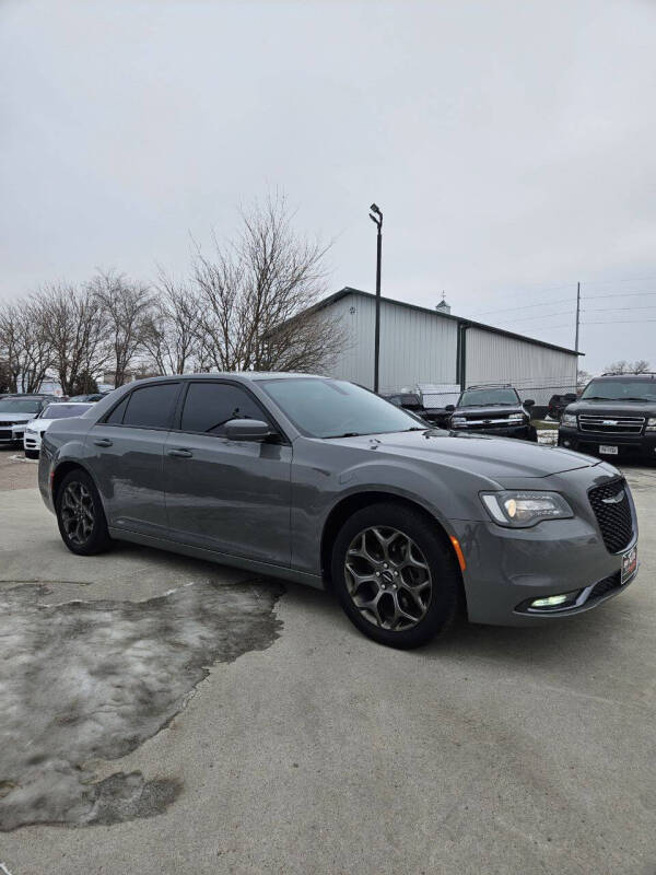 2017 Chrysler 300 S