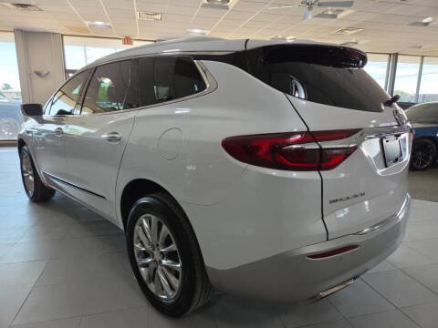 2020 Buick Enclave Essence