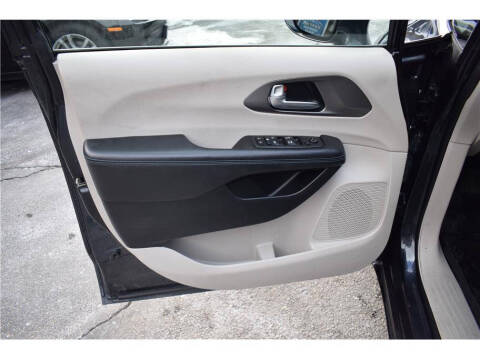 2021 Chrysler Pacifica Touring