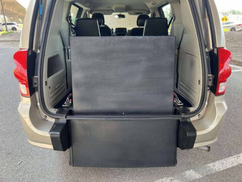 2013 Dodge Grand Caravan SE