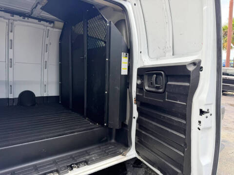 2020 Chevrolet Express 2500