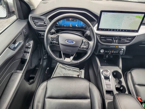 2024 Ford Escape Platinum