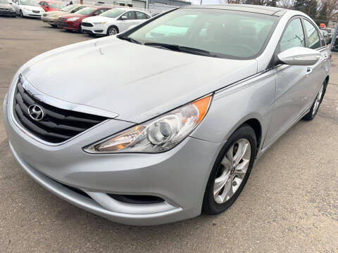 2013 Hyundai Sonata for sale at RABI AUTO SALES LLC in Garden City ID