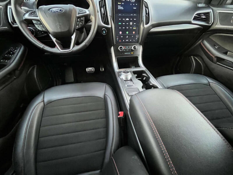 2024 Ford Edge ST-Line