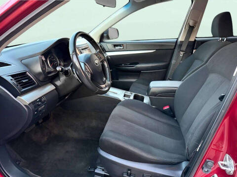 2013 Subaru Outback 2.5i Premium