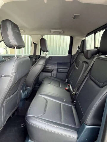 2023 Ford Maverick Lariat