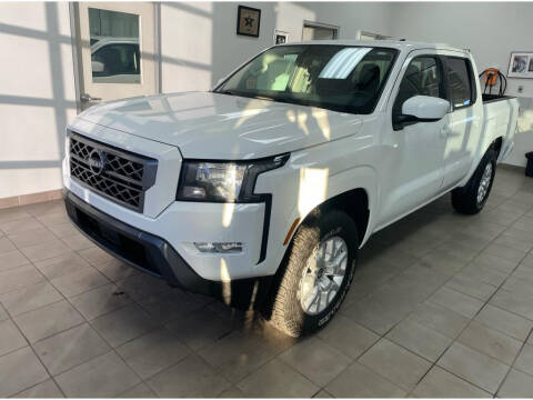 2022 Nissan Frontier for sale at DAN PORTER MOTORS in Dickinson ND