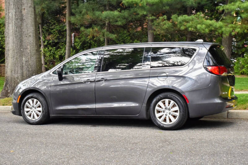 2019 Chrysler Pacifica L