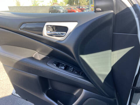 2019 Nissan Pathfinder