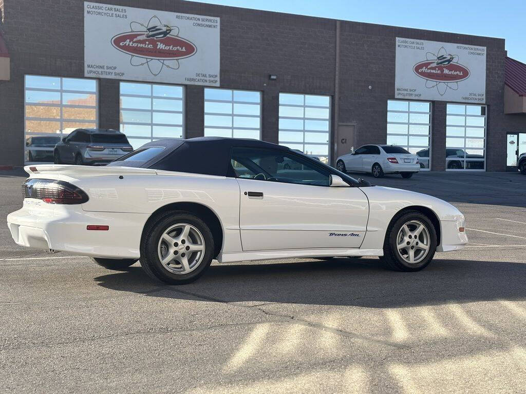 1995 Pontiac Firebird 21