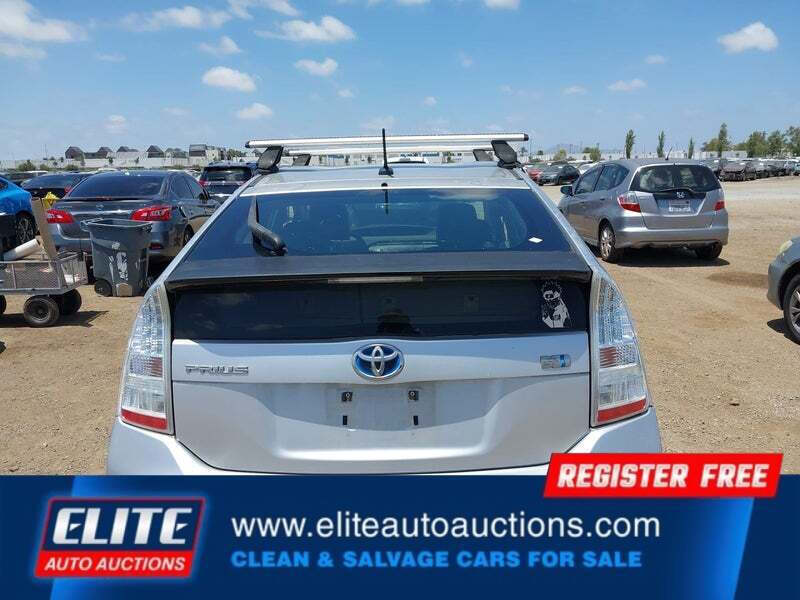 2011 Toyota Prius Two