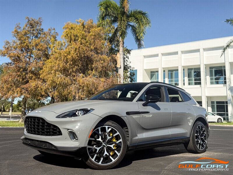 2021 Aston Martin DBX