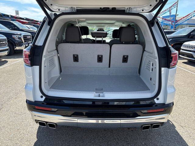2025 GMC Acadia Denali