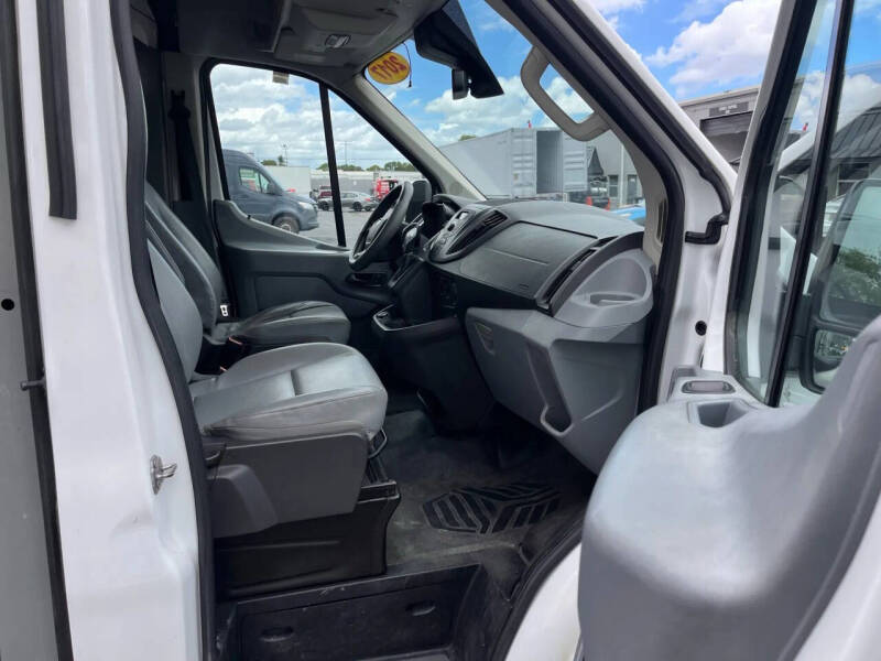 2017 Ford Transit 250