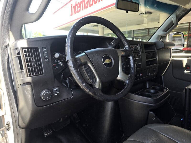 2019 Chevrolet Express 2500