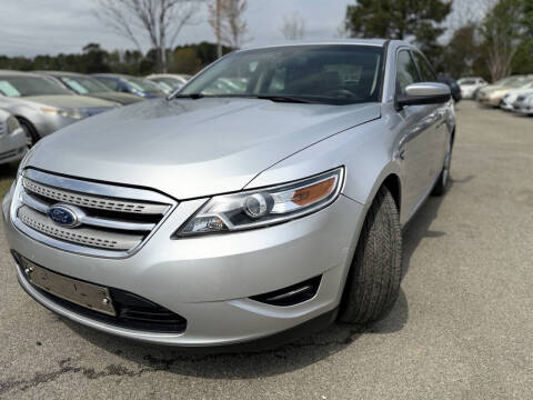 2011 Ford Taurus SEL