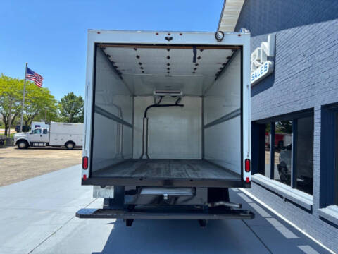 2024 Chevrolet Express Reefer Van
