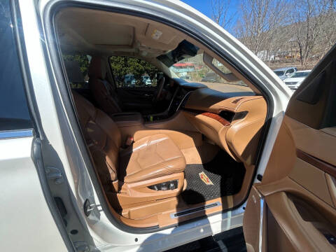 2015 Cadillac Escalade Platinum