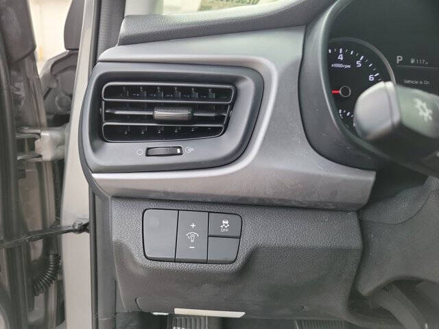 2023 Kia Rio 5-Door S