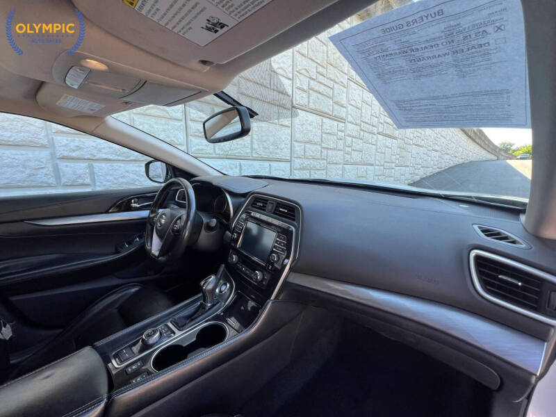 2016 Nissan Maxima