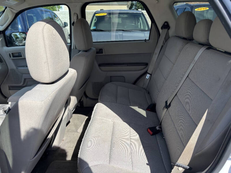 2011 Ford Escape XLT