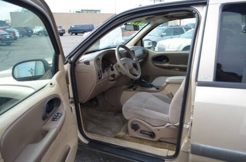 2004 Chevrolet TrailBlazer LS