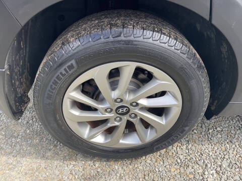 2016 Hyundai Tucson SE